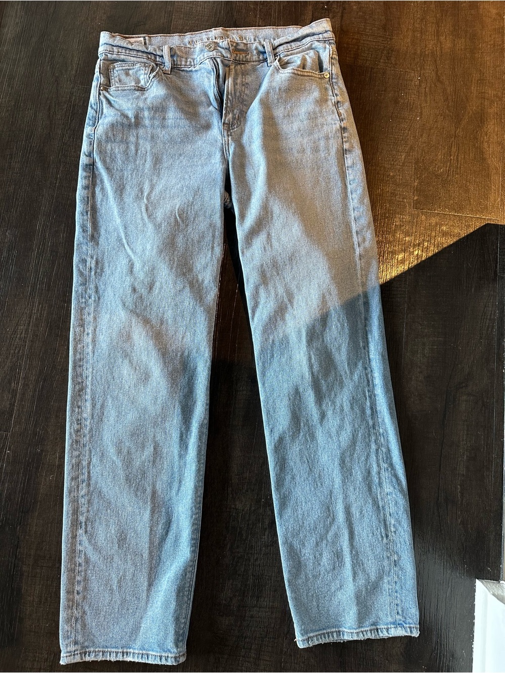 American Eagle Outfitters Women’s Light Blue Straight Jeans (Size 10 Regular)